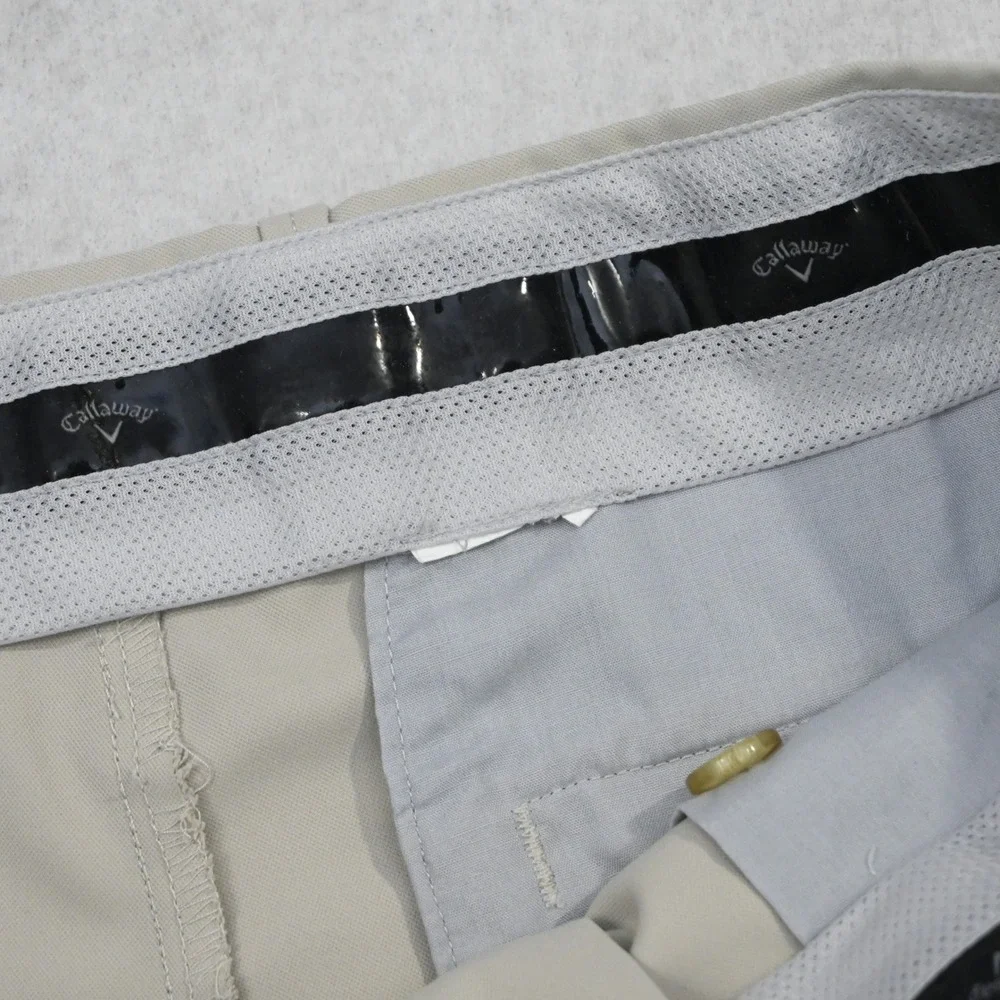 Callaway Golf Shorts Mens 32 Regular Beige Performance Tech Flat Front Stretch
